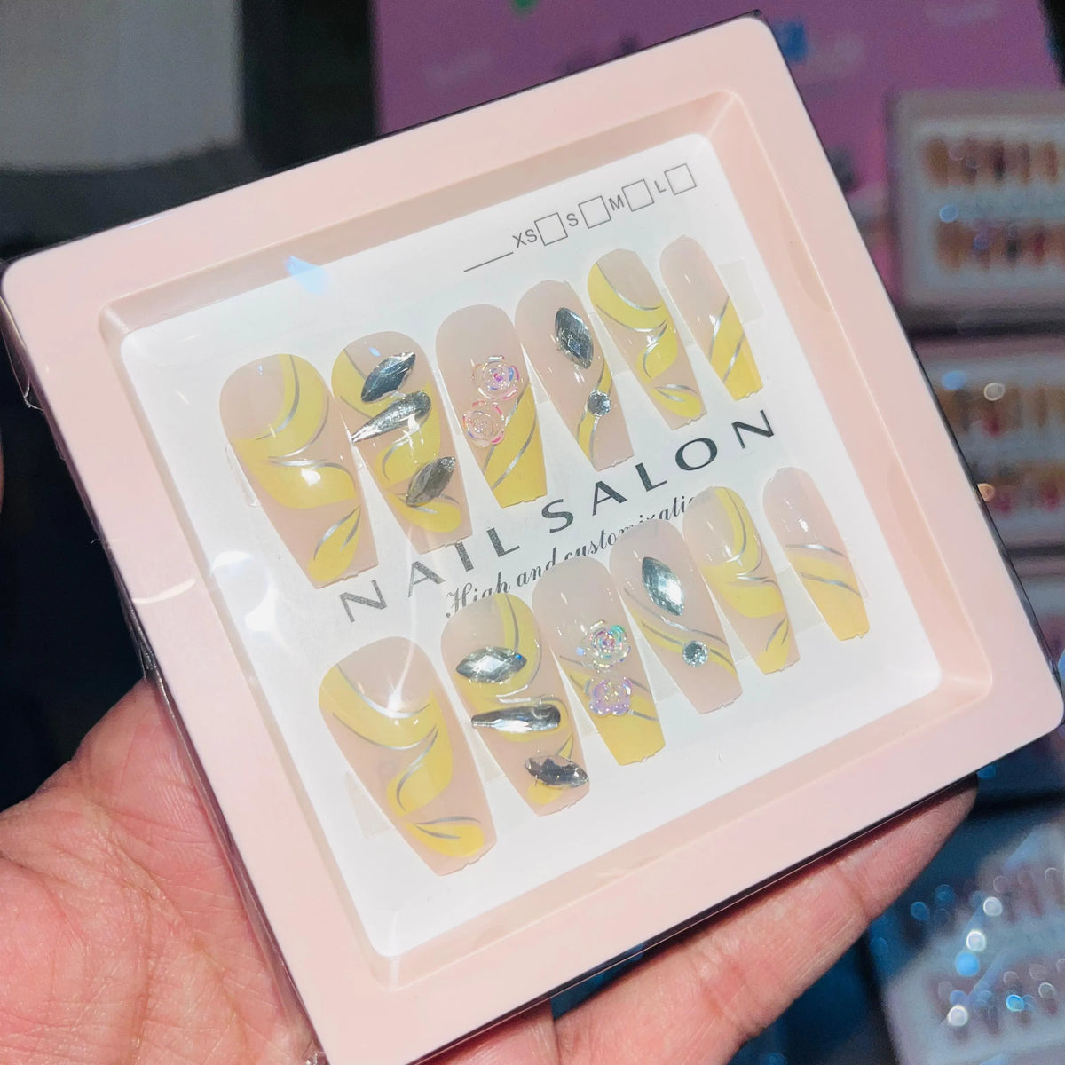 Salon Look Stylish Artifical Nails With Free Stickers(12 Pcs)