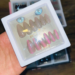 Pink key Stylish Artifical Nails With Free Stickers 12 Pcs)