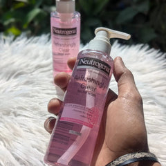 Neutrogena Refreshingly Clear Facial Wash – 200ml (Made in Greece)