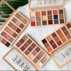 APK 18 Color Eye Shadow Palette