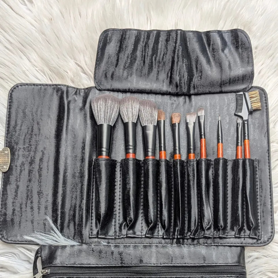 Black Poch High Quality Makeup Brush Set - 10 Pcs