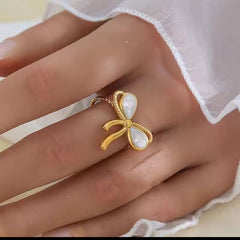 Vintage Bow Ring