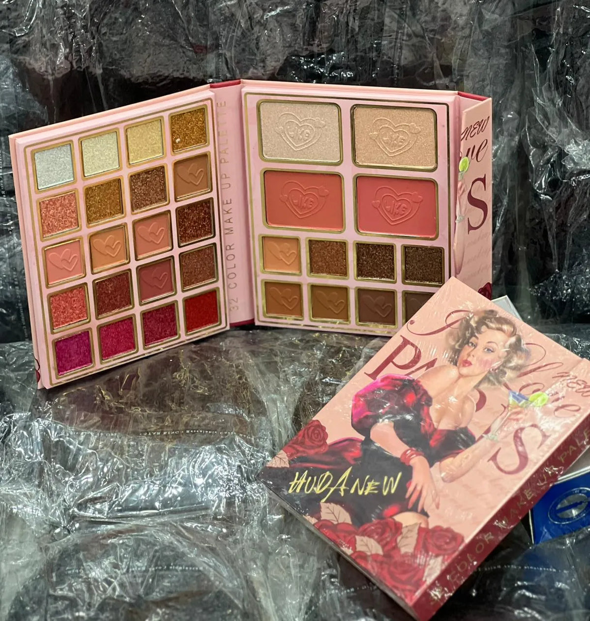 Mocallure 32 Color Makeup Palette