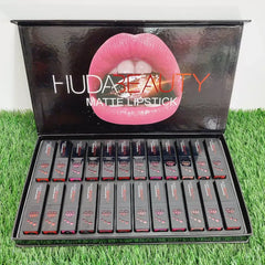 Huda Beauty Matte Lipstick Diamond