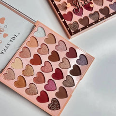 Any Lady Love Every Shade Heart-Shaped 25-Color Eyeshadow Palette