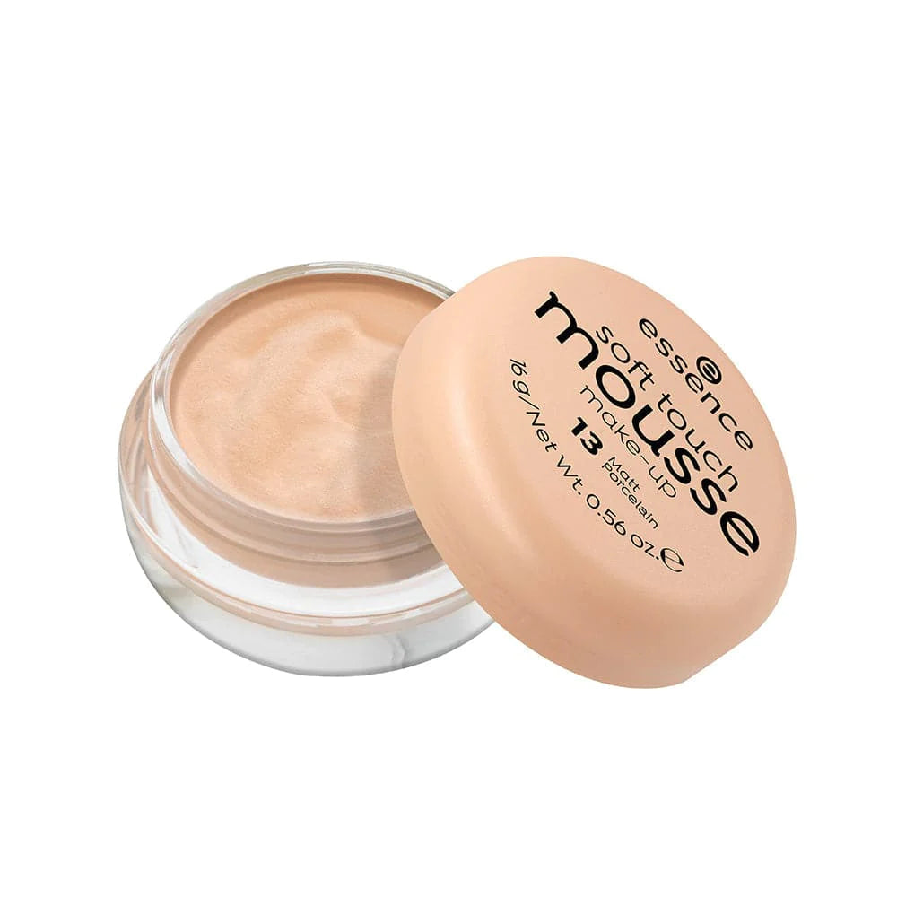 Essence Soft Touch Mousse Make Up