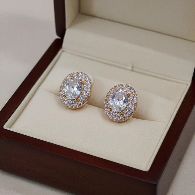 Zarcoon Trendy Stud Tops – Elegant Everyday Earrings