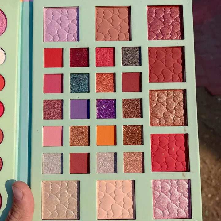 JUJU LUCKY 58 Color All In One Palette