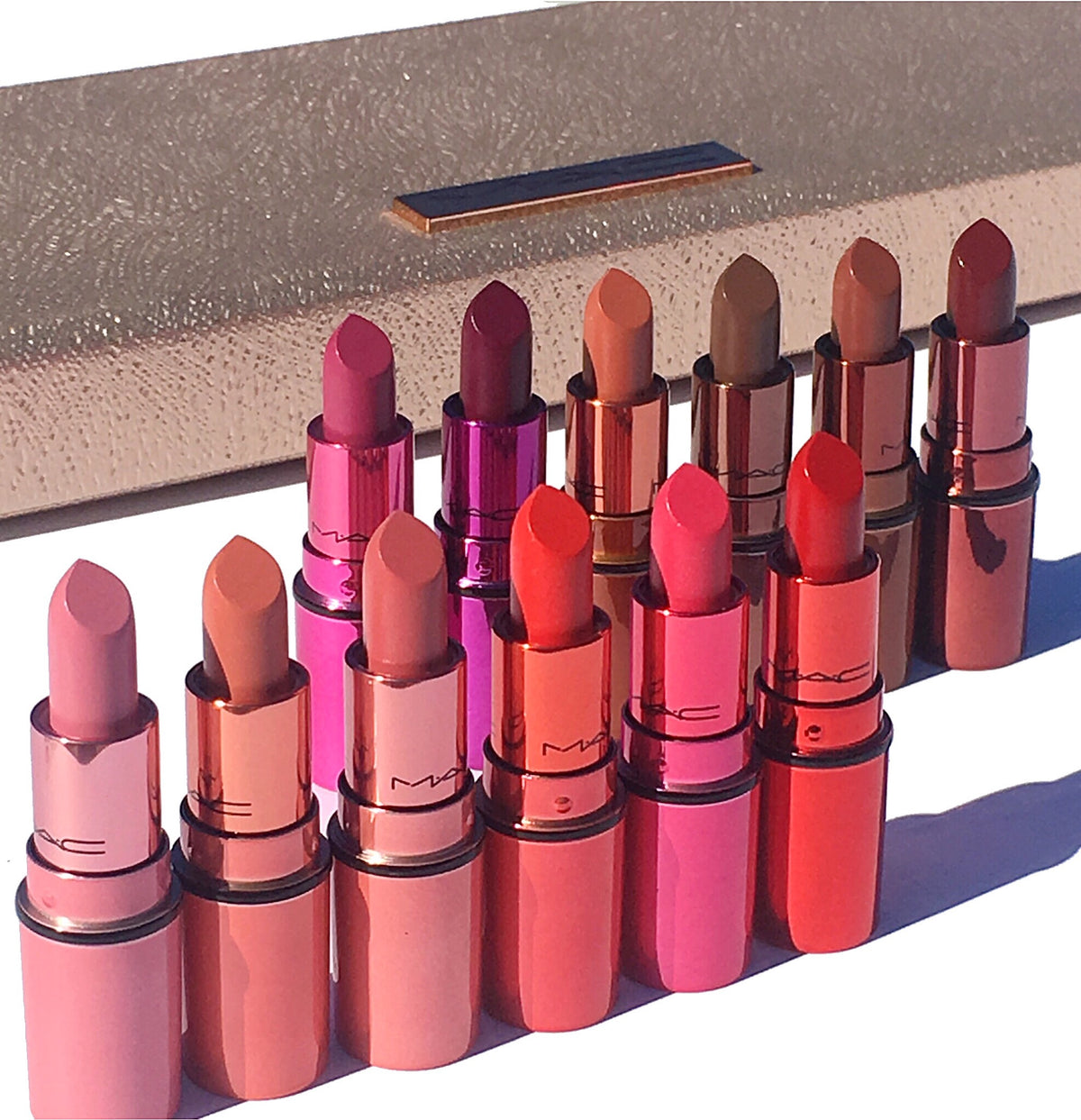 Mac lipstick ( 12 pack )