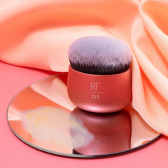 Real Techniques Foundation Kabuki Makeup Blender