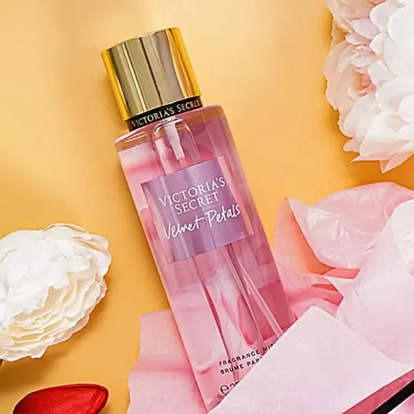 Victoria’s Secret Velvet Petals Body Mist 250ML