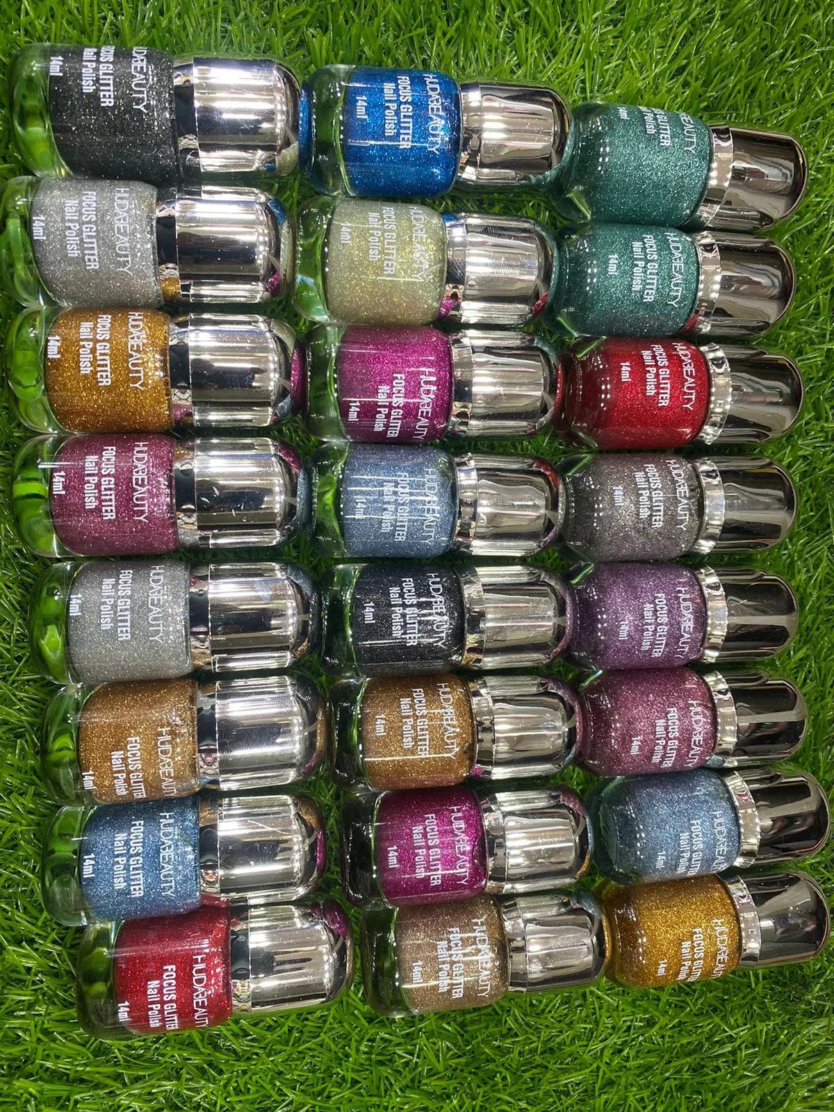 Huda Beauty Nail Polish at Rs 120/dozen | कलर्ड नेल पोलिश in New Delhi |  ID: 2851840766373