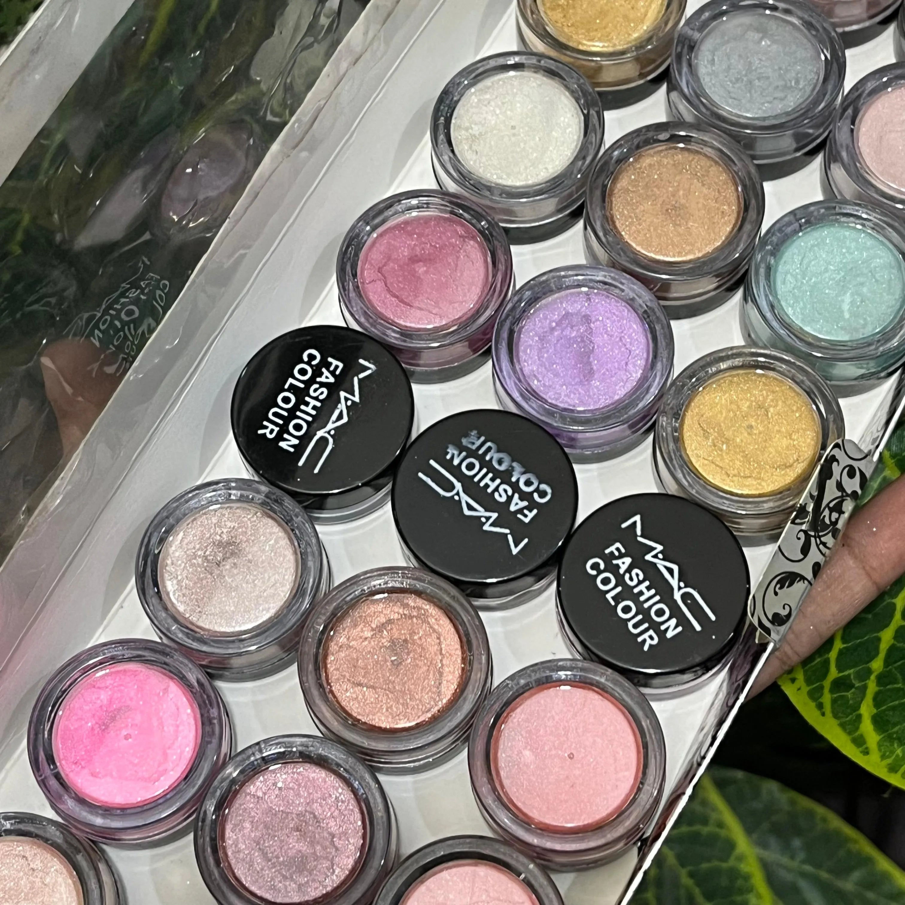 MAC Dust Eyeshadow