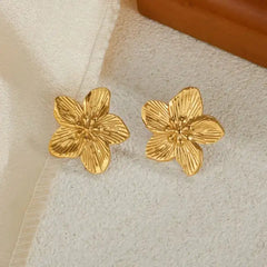 Designer Flower Studs Earring