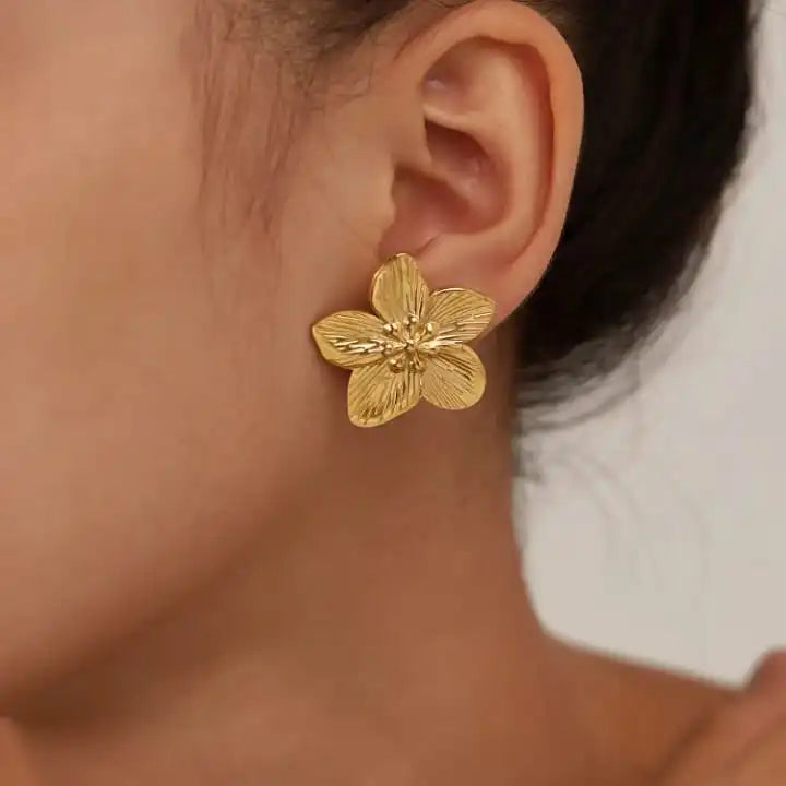 Designer Flower Studs Earring