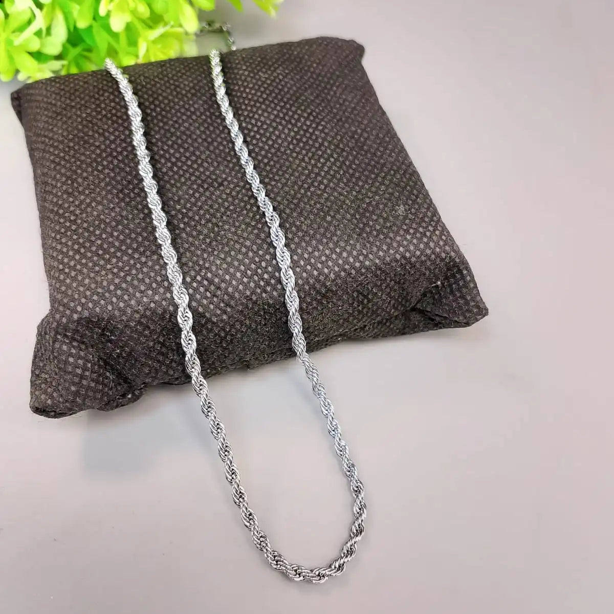 China Rope Chain – Elegant Twisted Design Necklace for Men & Women