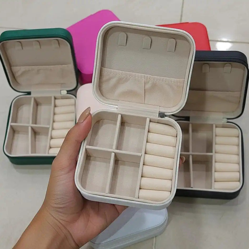 Elegance Square Leather Jewelries Storage box
