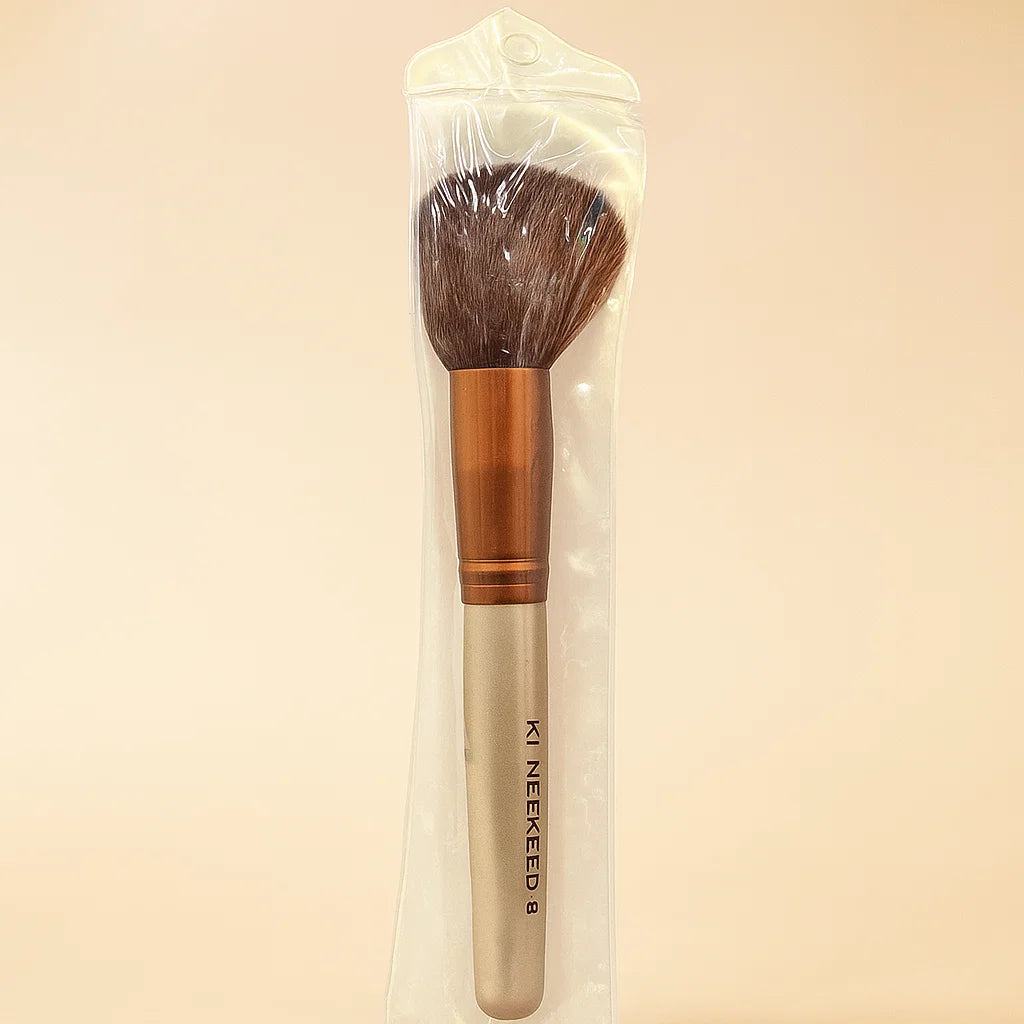 Blush on Brush