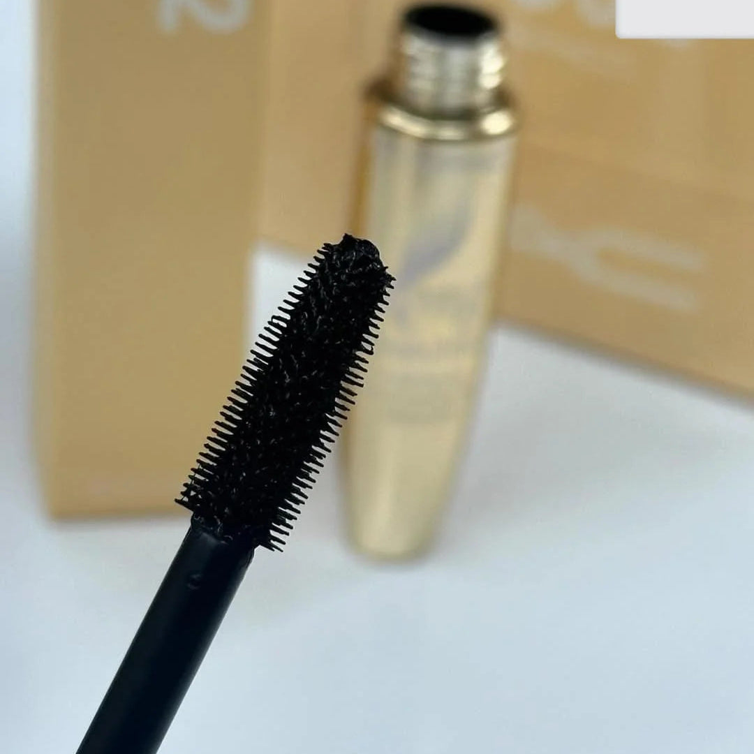 NC02 MAC Studio Liquid Mascara - Each