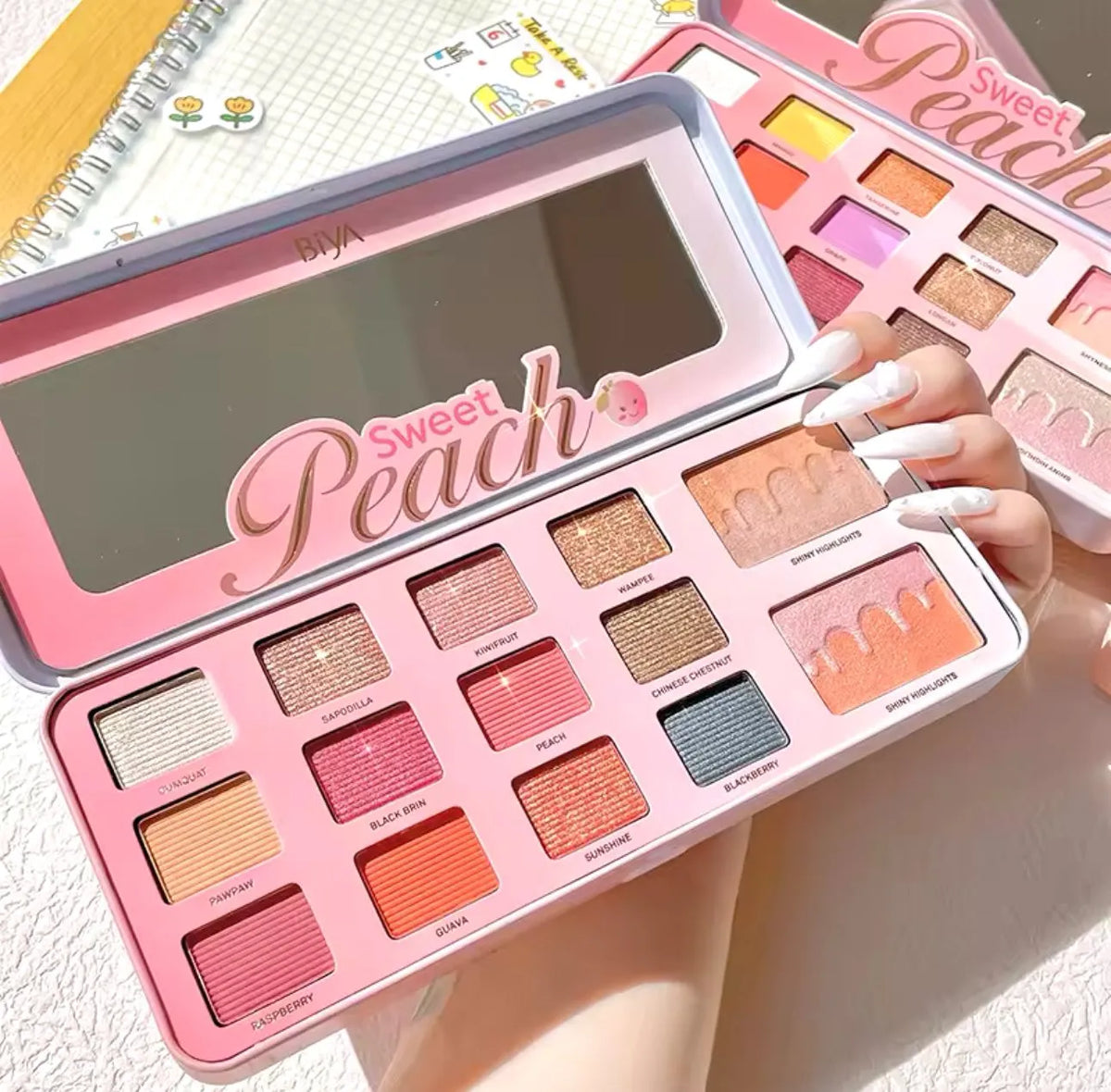 BIYA Korean Sweet Peach Eyeshadow Palette