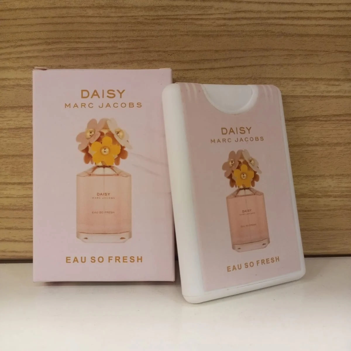 Marc Jacobs Daisy EAU So Fresh Perfume