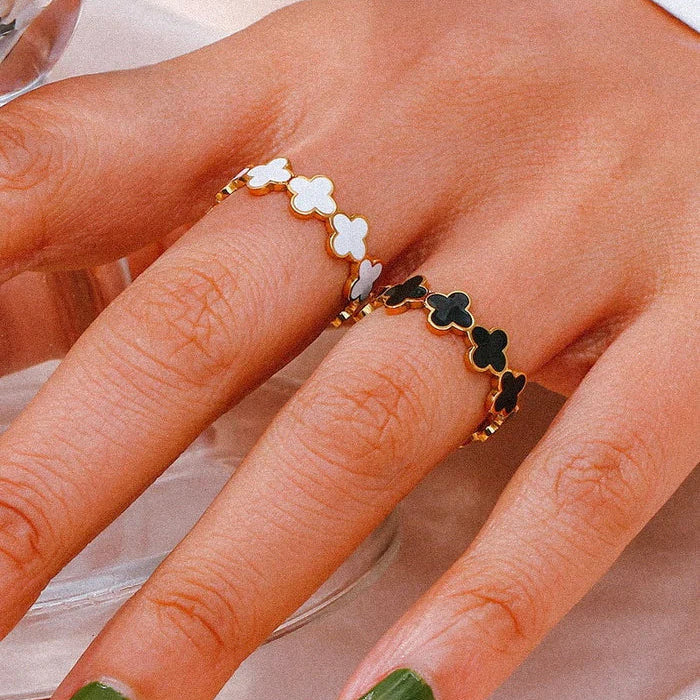 Stainless Steel Adjustable Ring – Minimalist Style with a Perfect Fit