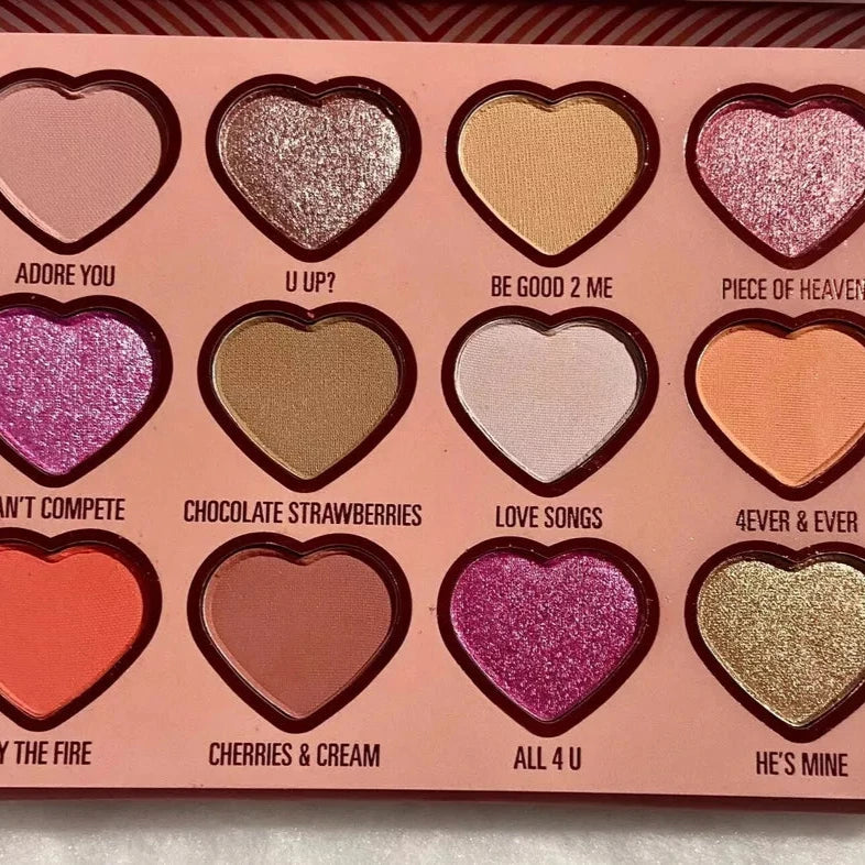 12 Colors Kylie Kayan shafawa Valentines Day Collection Eyeshadow Palette